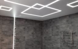 Матовый полок с квадратами световых линий в ванную комнату